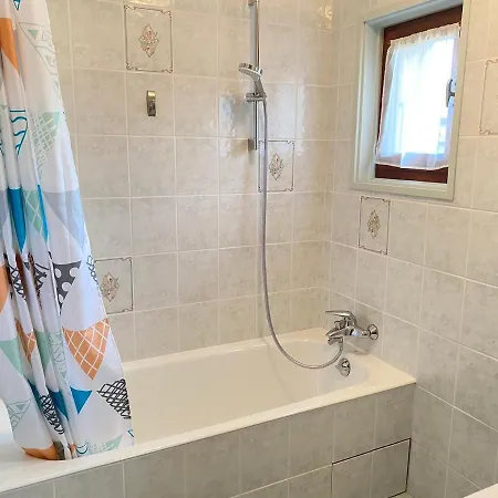Appartement Location Aux Gets : Appt 3* Pour 6 Pers, Proche Centre Et Pistes, Wifi, Parking, Casier A Skis - Fr-1-623-343