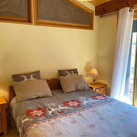Location Aux Gets : Appt 3* Pour 6 Pers, Proche Centre Et Pistes, Wifi, Parking, Casier A Skis - Fr-1-623-343 *